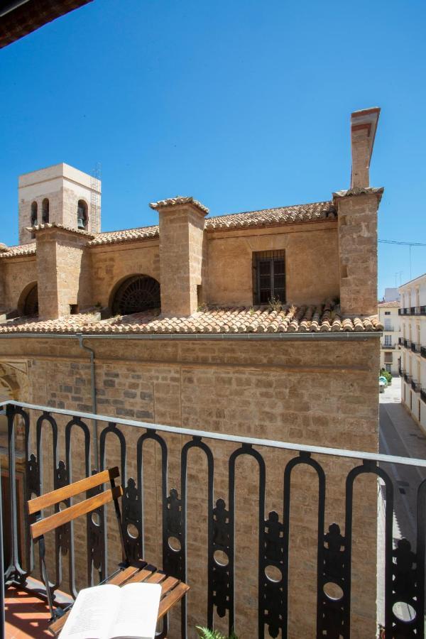 Singularstays Salvador Iv Appartamento Valenza